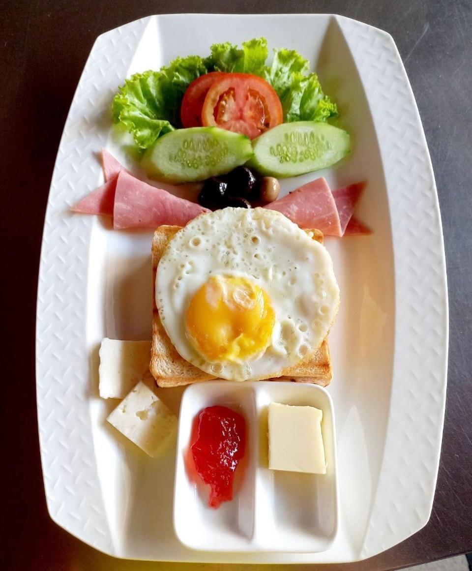 סיהאנוקוויל Benny'S City Hotel מראה חיצוני תמונה