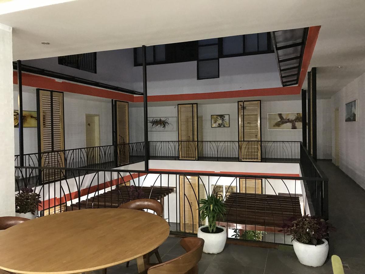סיהאנוקוויל Benny'S City Hotel מראה חיצוני תמונה